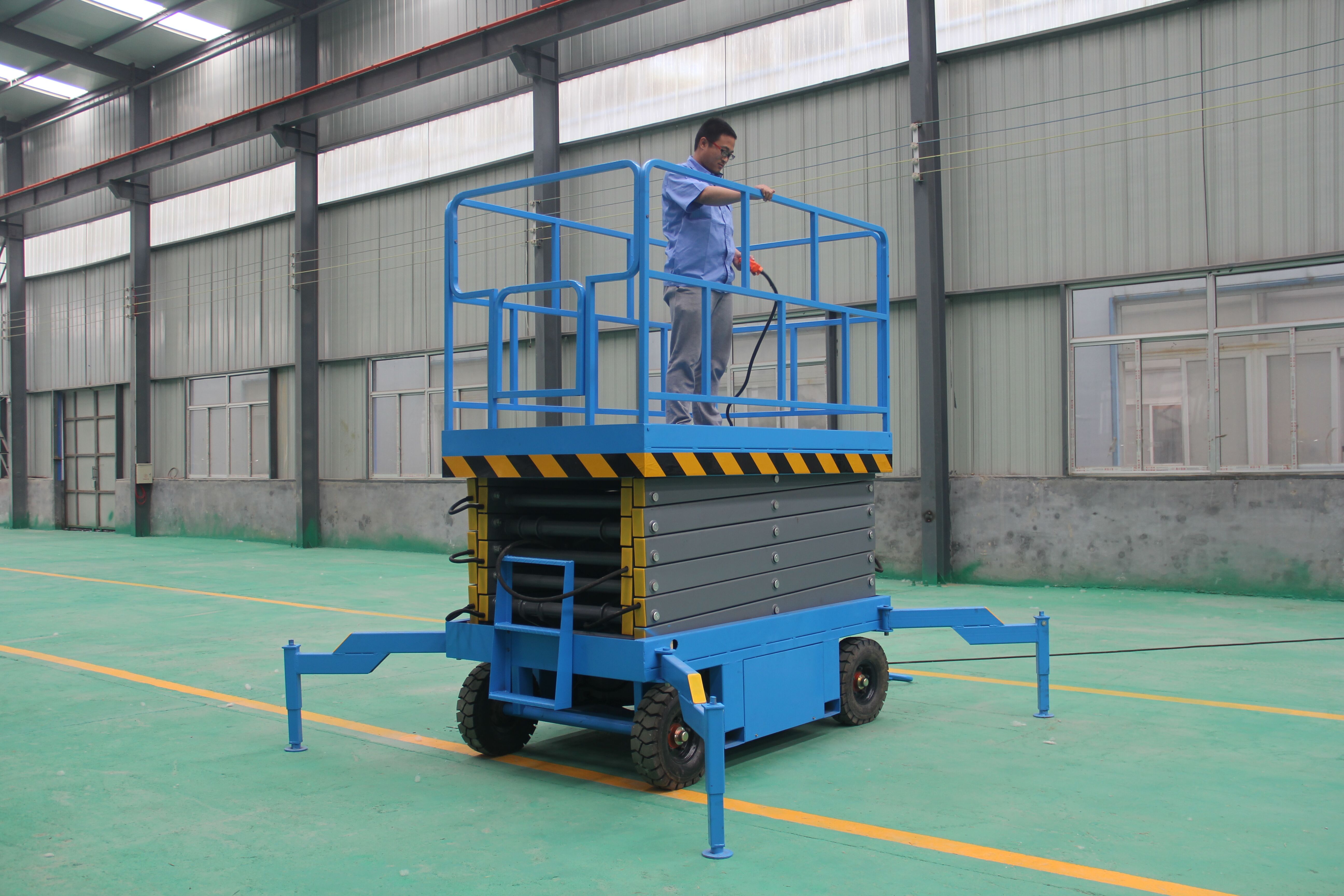 升降機如何改進液壓泵減少系統(tǒng)磨損(圖1) \